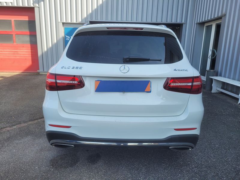 Mercedes-Benz GLC-Klasse GLC 250 4Matic AMG Line 2016 – снимка 7
