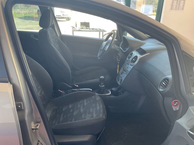 Opel Corsa 1.2 Elective 2011 – снимка 3