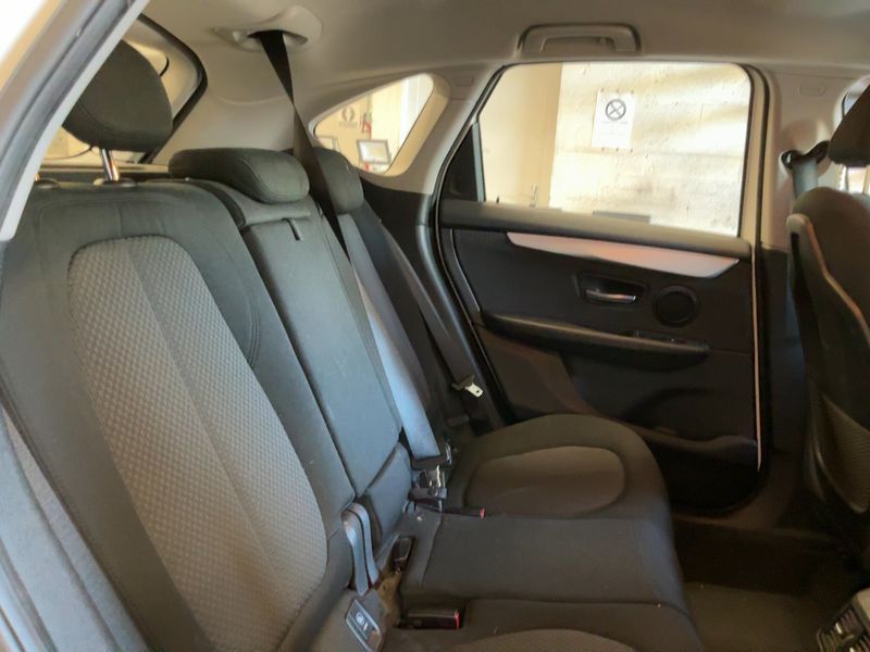 BMW 2er 218i Active Tourer Lounge 2016 – снимка 19