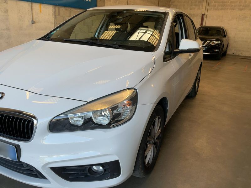 BMW 2er 218i Active Tourer Lounge 2016 – снимка 2