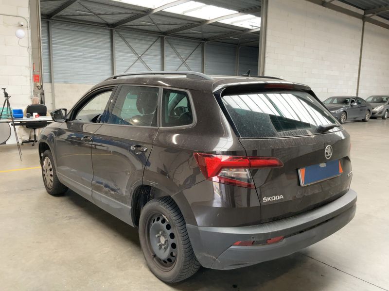 Skoda Karoq 1.0 TSI Ambition 2019 – снимка 6