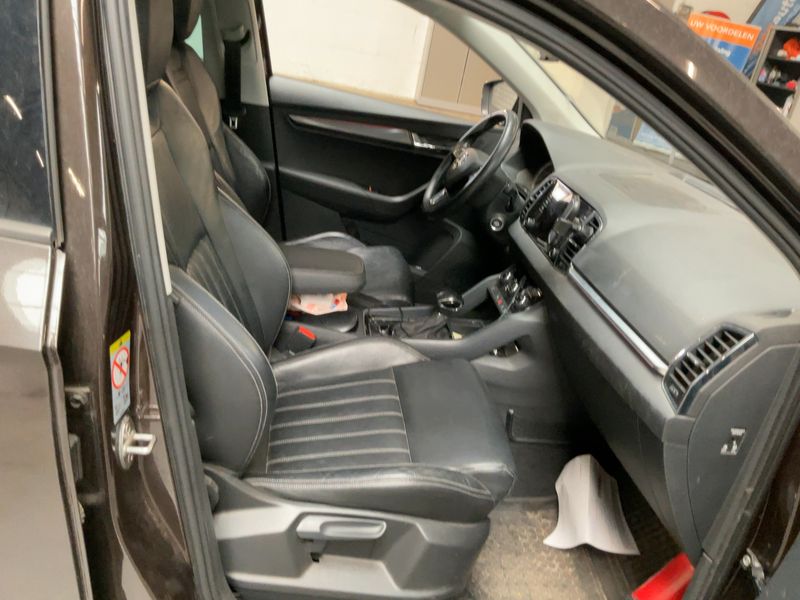 Skoda Karoq 1.0 TSI Ambition 2019 – снимка 16