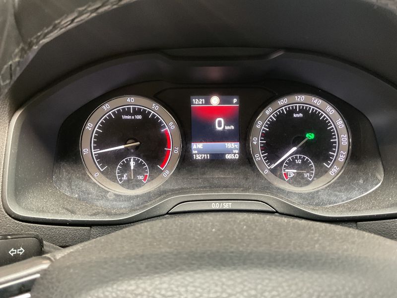 Skoda Karoq 1.0 TSI Ambition 2019 – снимка 18