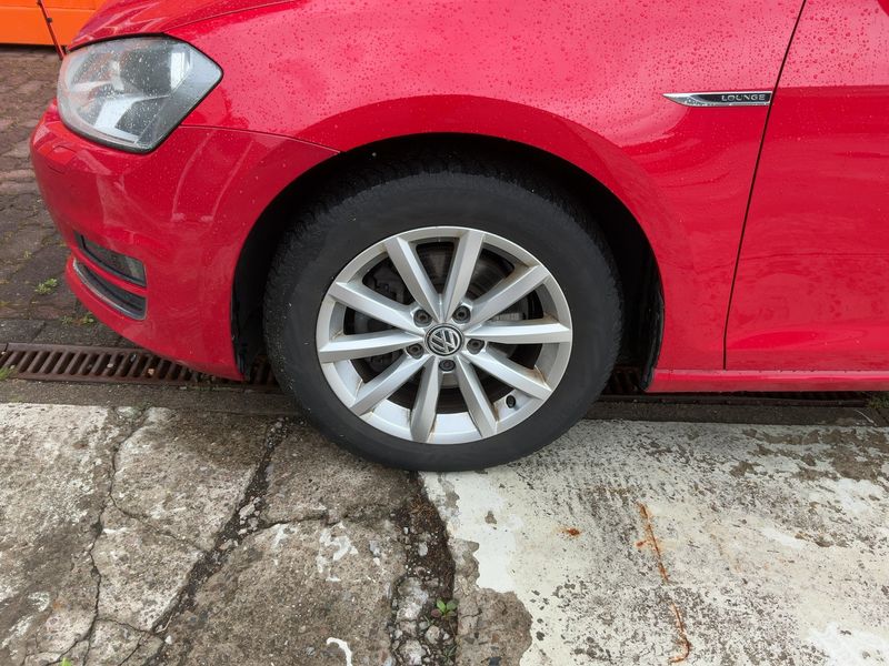 Volkswagen Golf VII 2.0 TDI Lounge BlueMotion Tech 2015 – снимка 3