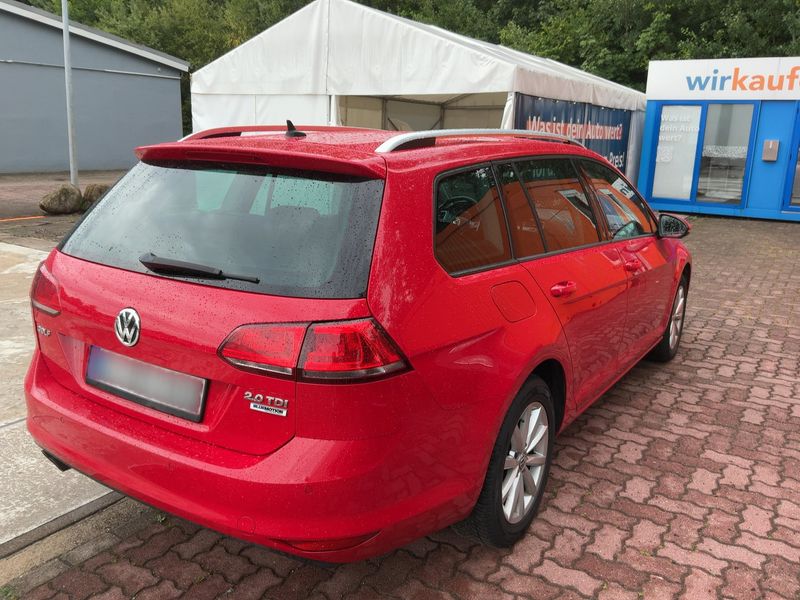 Volkswagen Golf VII 2.0 TDI Lounge BlueMotion Tech 2015 – снимка 8