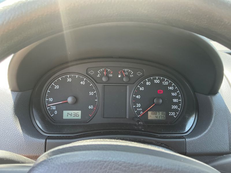 Volkswagen Polo 1.2 2004 – снимка 4