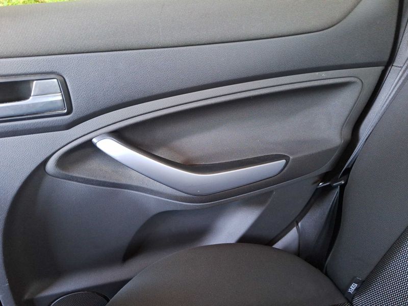 Ford Kuga 2.0 TDCi Trend 2012 – снимка 41