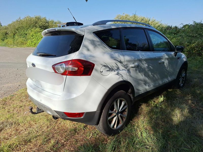 Ford Kuga 2.0 TDCi Trend 2012 – снимка 5