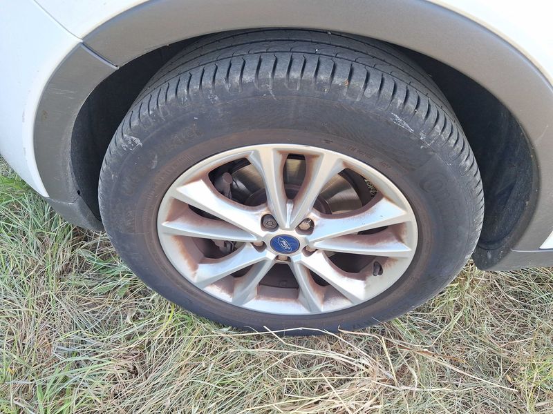 Ford Kuga 2.0 TDCi Trend 2012 – снимка 26