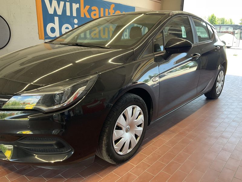 Opel Astra 1.5 CDTI Edition Start/Stop 2020 – снимка 2