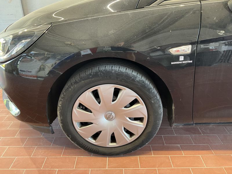 Opel Astra 1.5 CDTI Edition Start/Stop 2020 – снимка 3