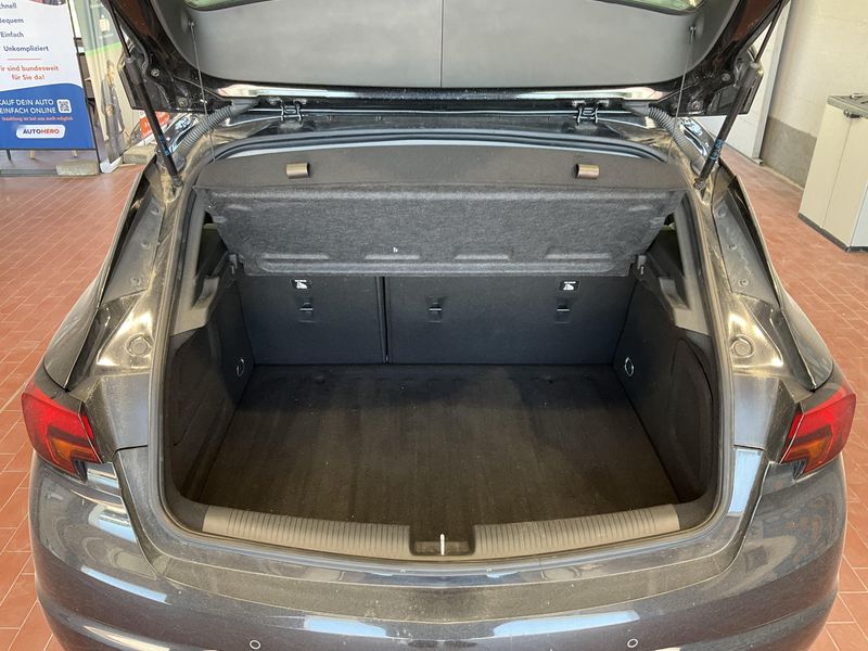 Opel Astra 1.5 CDTI Edition Start/Stop 2020 – снимка 15