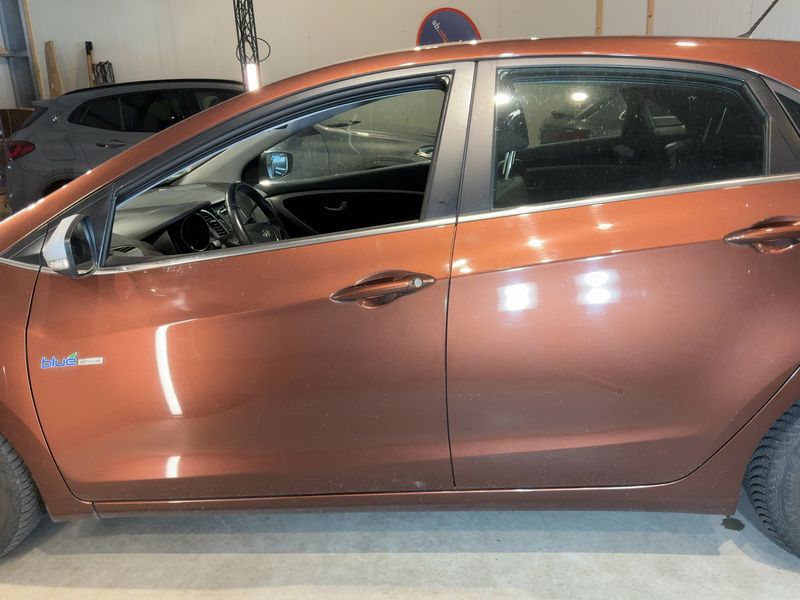 Hyundai i30 1.6 CRDi Style 2014 – снимка 4