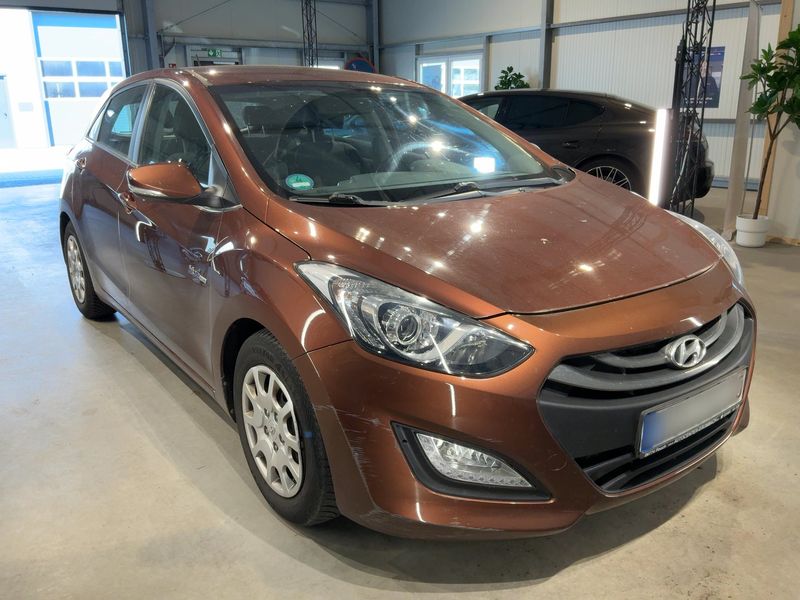 Hyundai i30 1.6 CRDi Style 2014 – снимка 12