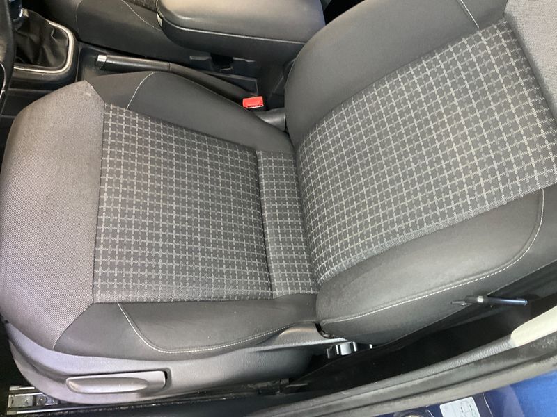Volkswagen Polo 1.0 Comfortline BlueMotion Tech 2014 – снимка 30