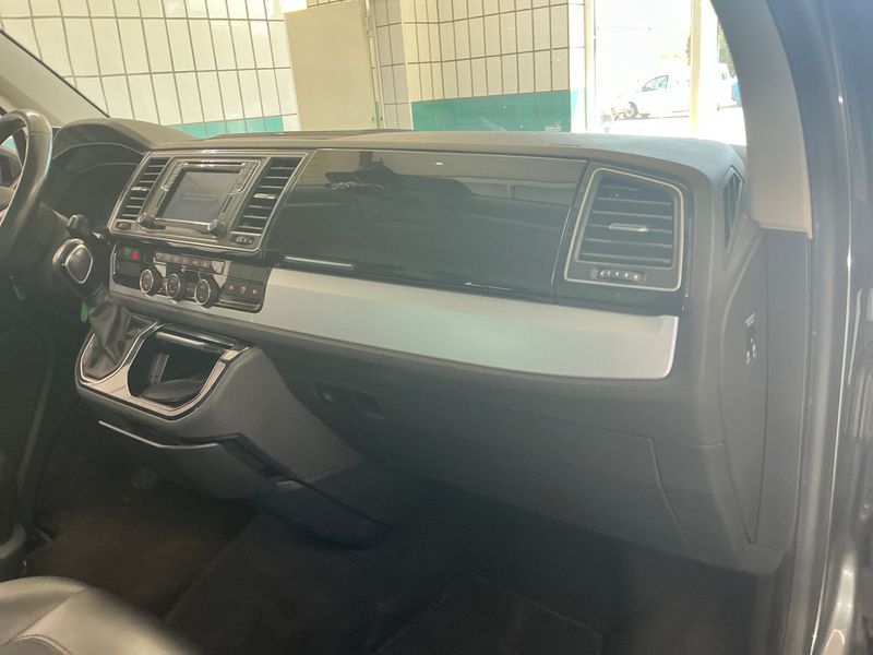 Volkswagen T6 Multivan 2.0 TDI Highline 2016 – снимка 41