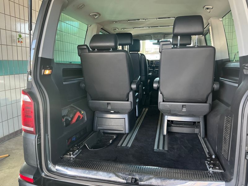 Volkswagen T6 Multivan 2.0 TDI Highline 2016 – снимка 16
