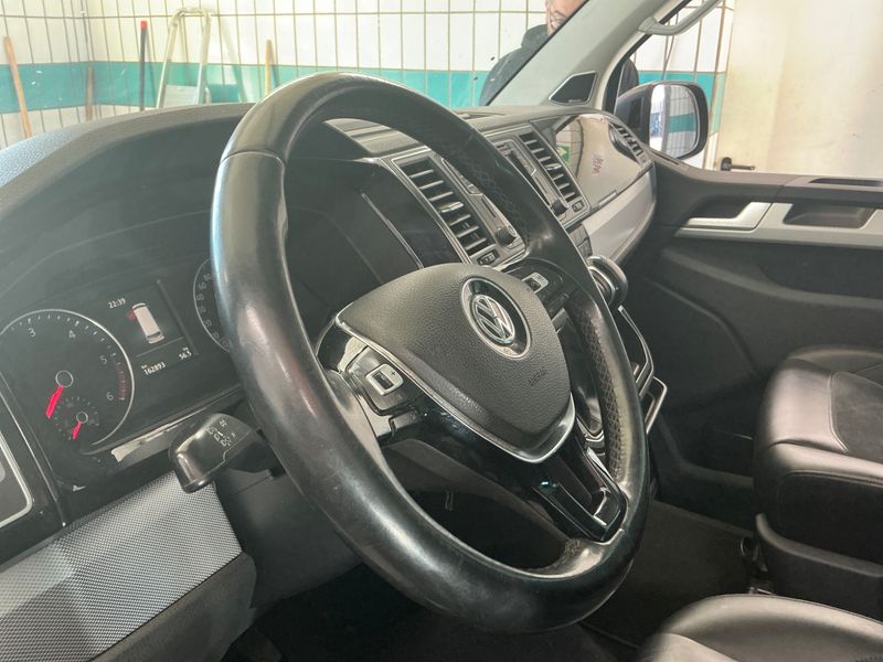 Volkswagen T6 Multivan 2.0 TDI Highline 2016 – снимка 38