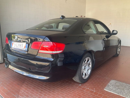 BMW 3er 320d 2010 – снимка 2