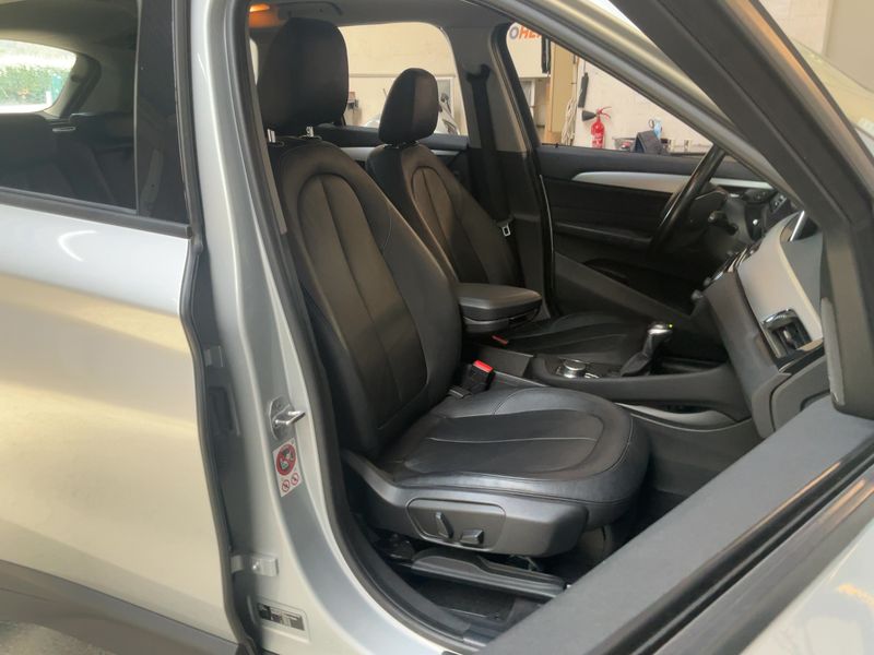 BMW X1 sDrive 18i Business 2016 – снимка 16
