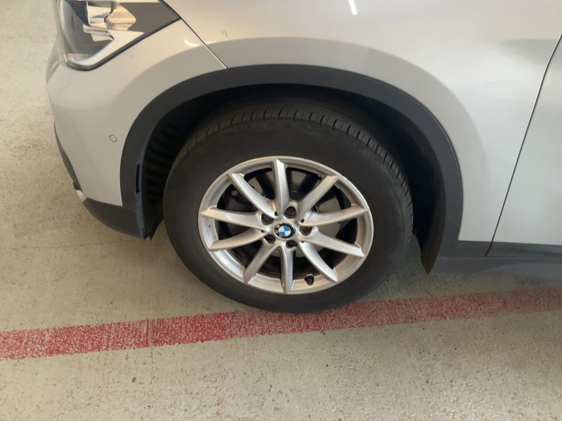 BMW X1 sDrive 18i Business 2016 – снимка 3