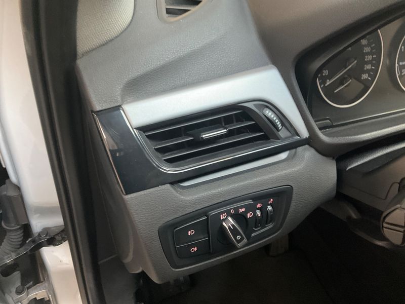 BMW X1 sDrive 18i Business 2016 – снимка 25