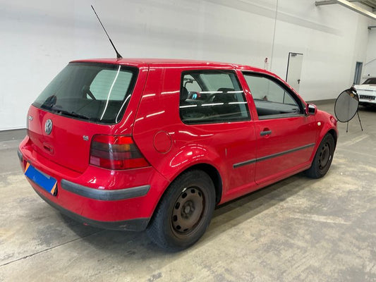 Volkswagen Golf IV 1.6 Special 2002 – снимка 2
