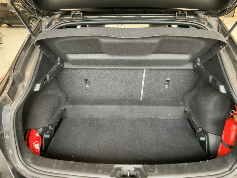 Nissan Qashqai 1.2 Acenta 2014 – снимка 15