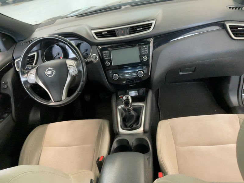 Nissan Qashqai 1.2 Acenta 2014 – снимка 17