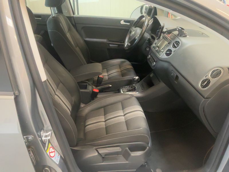 Volkswagen Golf VI Plus 2.0 TDI Match 2012 – снимка 17