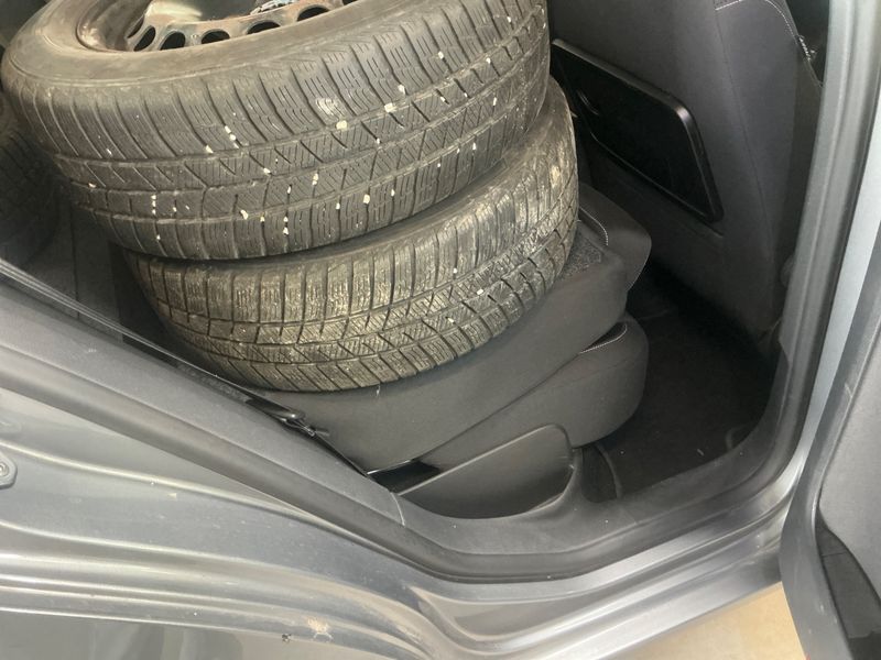 Volkswagen Golf VI Plus 2.0 TDI Match 2012 – снимка 32