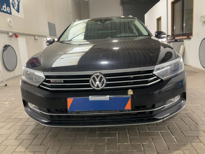 Volkswagen Passat 2.0 TDI Highline 4Motion BlueMotion Tech 2017 – снимка 14