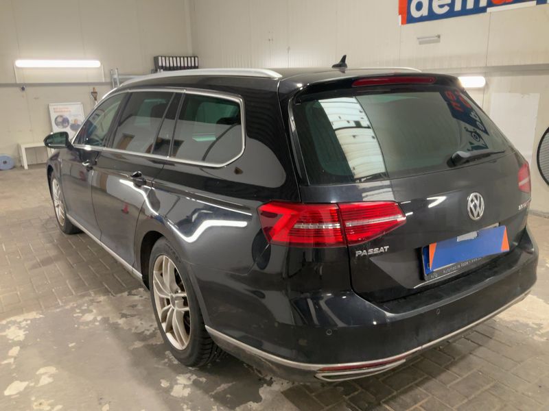 Volkswagen Passat 2.0 TDI Highline 4Motion BlueMotion Tech 2017 – снимка 6