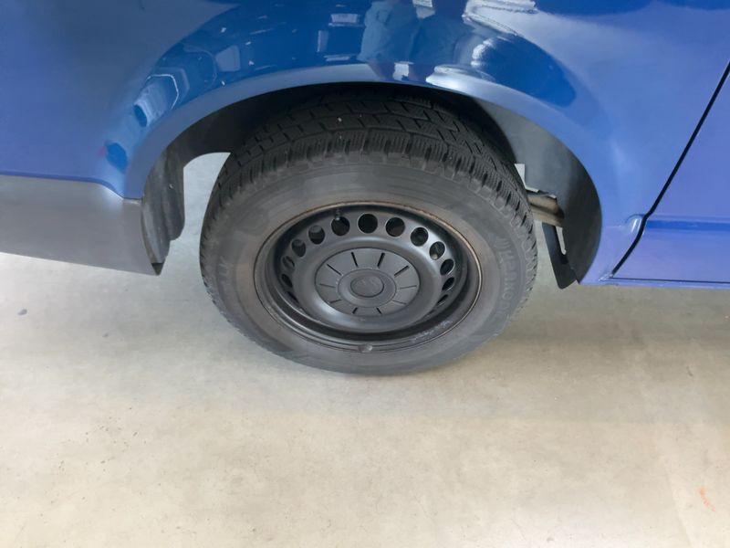 Volkswagen T6 Transporter 2.0 TDI Kasten EcoProfi FWD 2021 – снимка 9