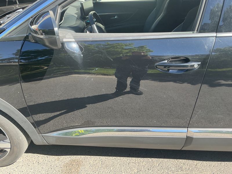 Peugeot 5008 1.5 Blue-HDi Allure 2021 – снимка 27
