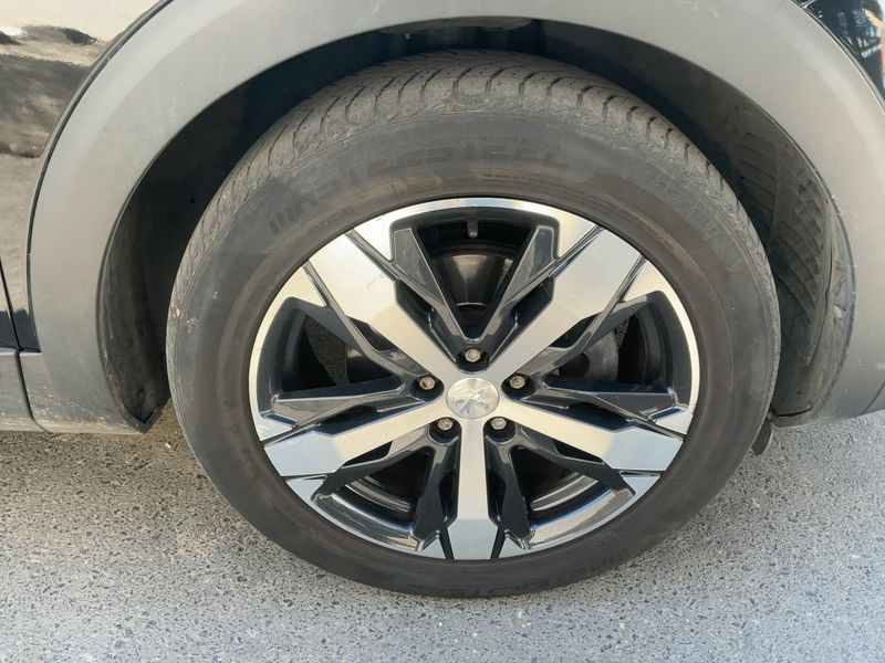 Peugeot 5008 1.5 Blue-HDi Allure 2021 – снимка 11