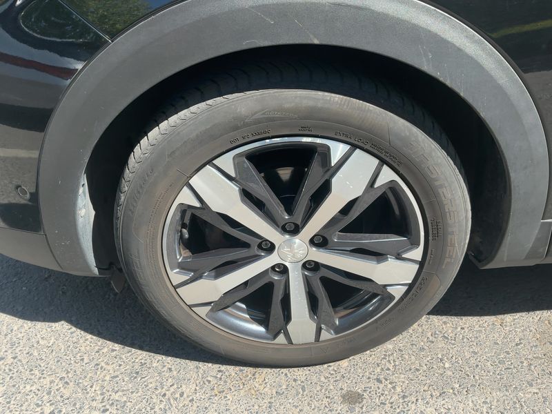 Peugeot 5008 1.5 Blue-HDi Allure 2021 – снимка 3