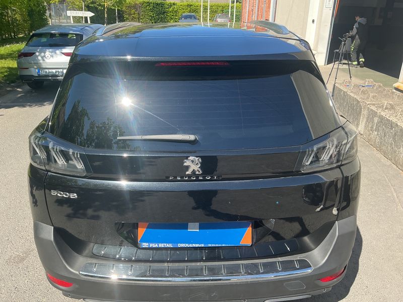 Peugeot 5008 1.5 Blue-HDi Allure 2021 – снимка 32