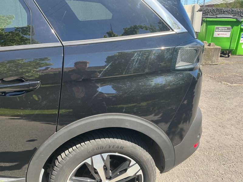 Peugeot 5008 1.5 Blue-HDi Allure 2021 – снимка 30