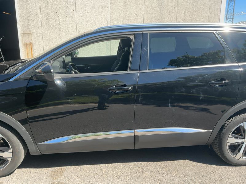 Peugeot 5008 1.5 Blue-HDi Allure 2021 – снимка 4