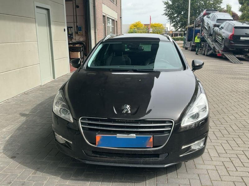 Peugeot 508 2.0 HDi Allure 2011 – снимка 14
