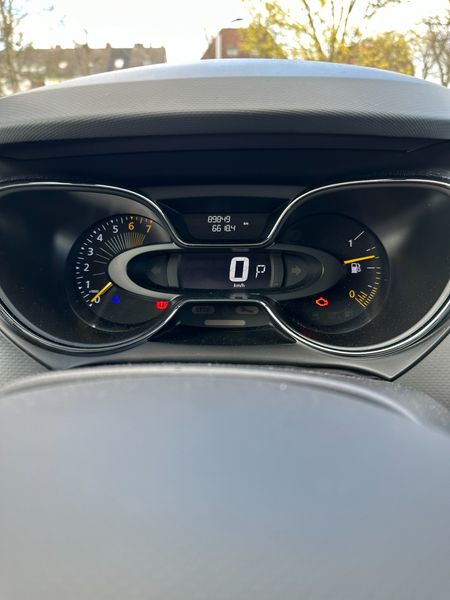 Renault Captur 1.2 TCe Luxe 2014 – снимка 23