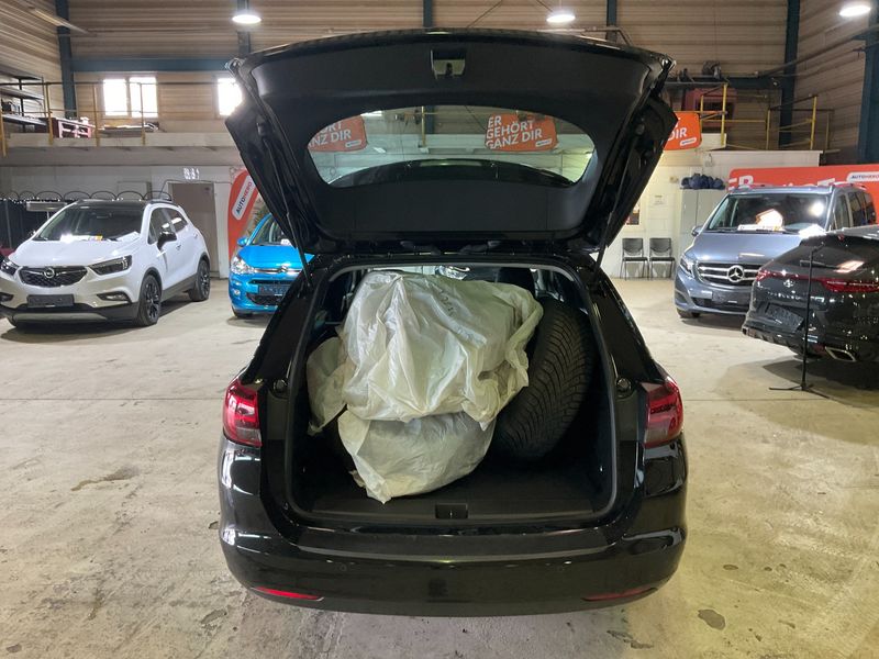 Opel Astra 1.4 SIDI Turbo Ultimate Start/Stop 2018 – снимка 16