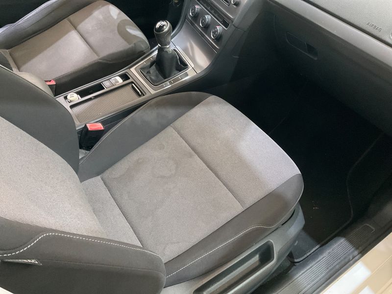 Volkswagen Golf VII 1.6 TDI Trendline BlueMotion Tech 2016 – снимка 33