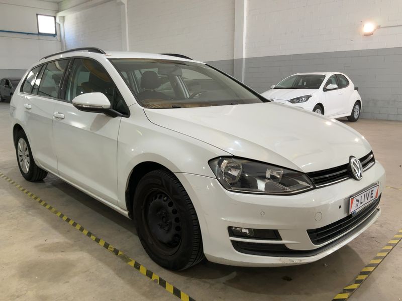 Volkswagen Golf VII 1.6 TDI Trendline BlueMotion Tech 2016 – снимка 12