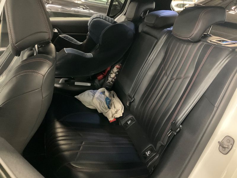 Peugeot 308 1.5 Blue-HDi GT Line 2018 – снимка 19