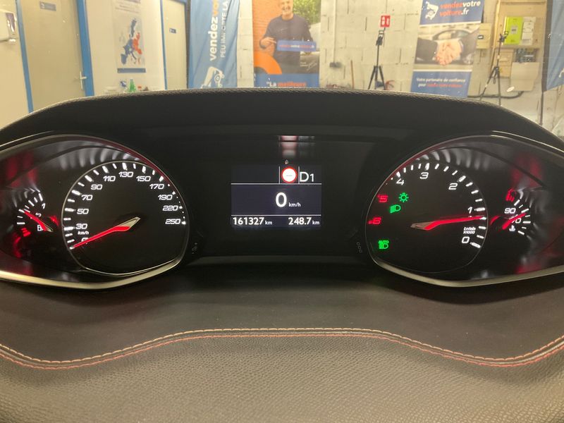 Peugeot 308 1.5 Blue-HDi GT Line 2018 – снимка 18