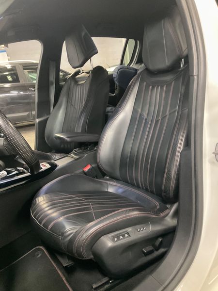 Peugeot 308 1.5 Blue-HDi GT Line 2018 – снимка 22