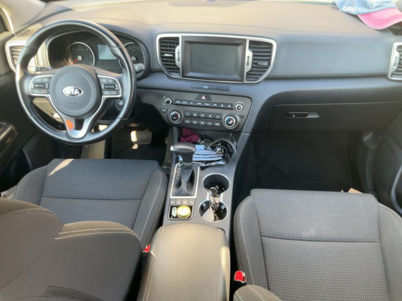 Kia Sportage 1.7 CRDi Active 2WD 2018 – снимка 17