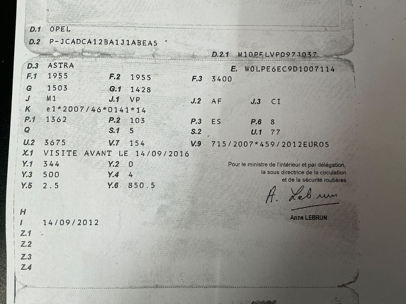 Opel Astra 1.4 Turbo Cosmo 2012 – снимка 20